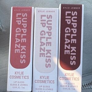Kylie Cosmetics Supple Kiss Lip Glaze